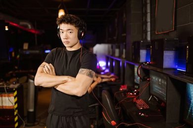 33Win chiếm đoạt tiền